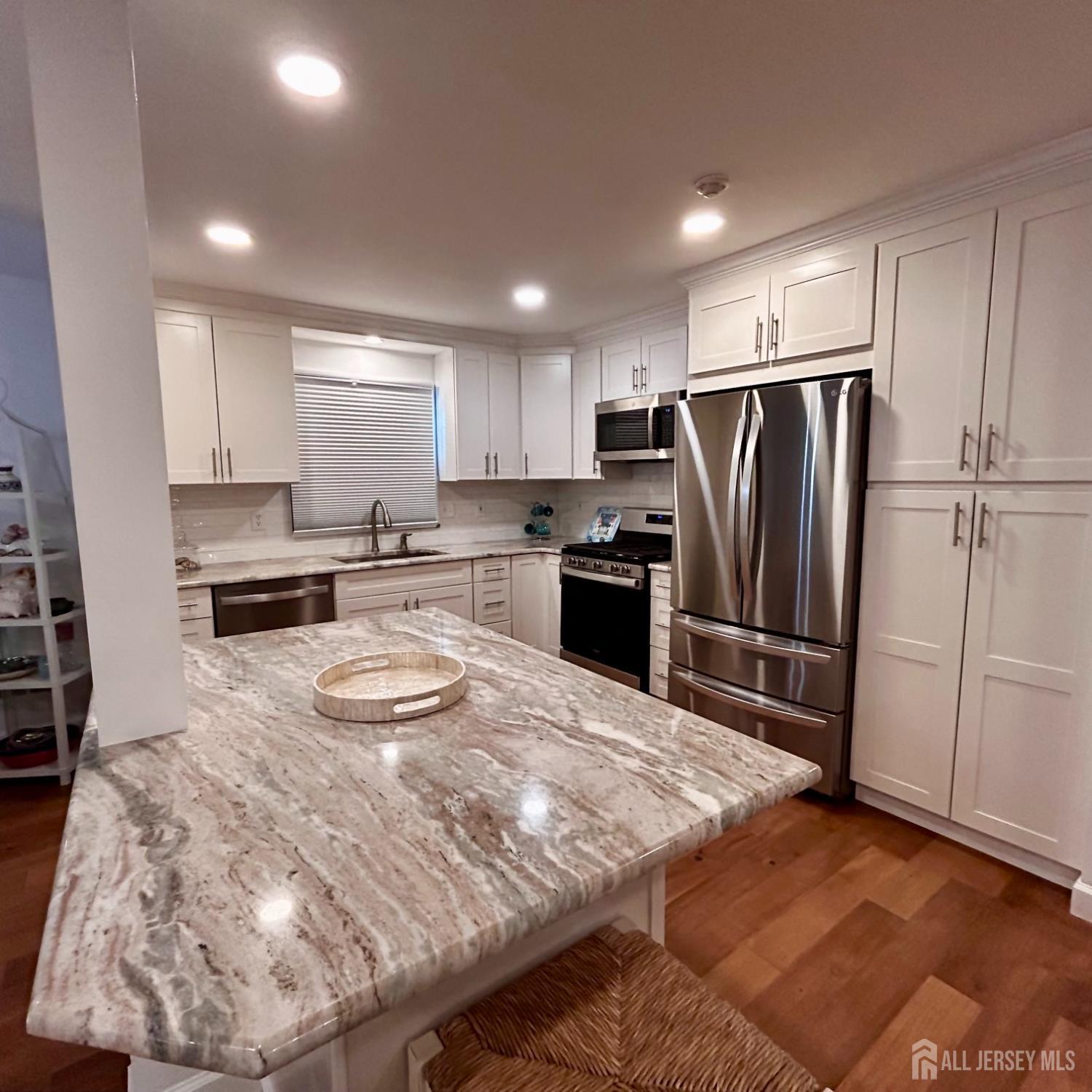 24 Edinburgh Drive Monroe NJ 08831