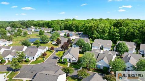 527 Harrier Drive Monroe NJ 08831