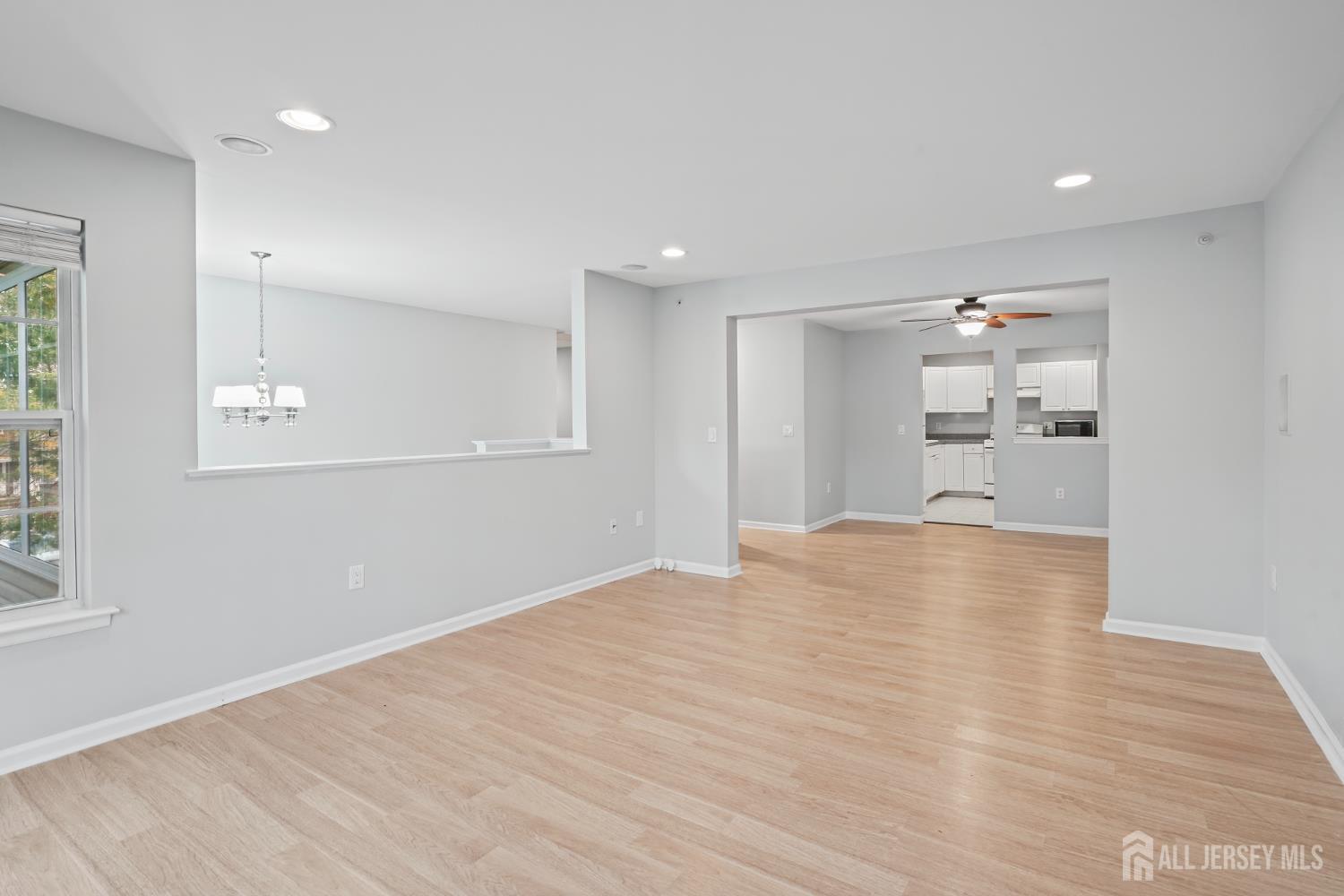 189 Sunshine Drive Piscataway NJ 08854