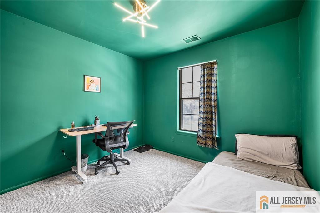 100 Dundee Court Aberdeen NJ 07747