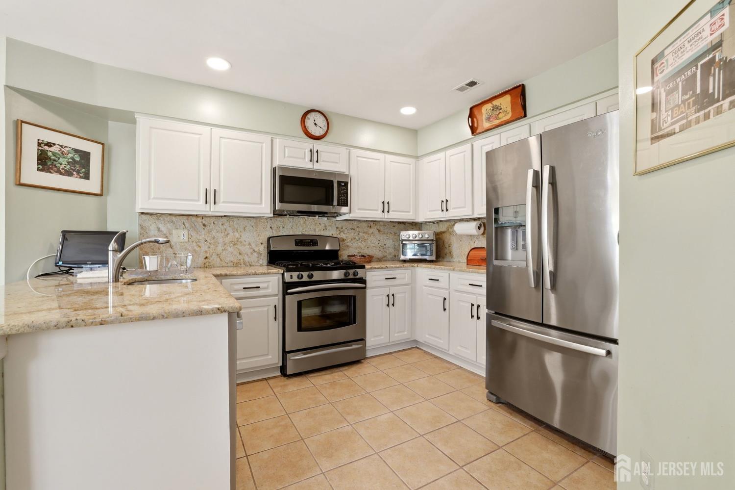 52-B Rutland Lane Monroe NJ 08831