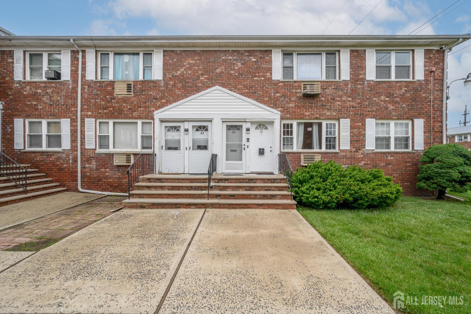 55-B Gramercy Gardens Middlesex NJ 08846