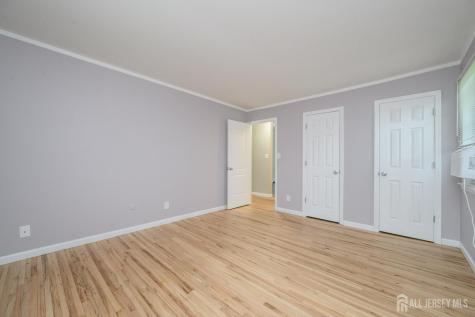 55-B Gramercy Gardens Middlesex NJ 08846