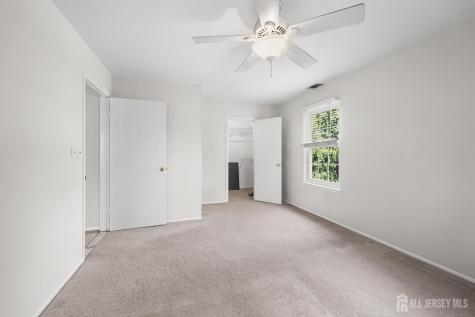 8 Lafayette Court North Brunswick NJ 08902