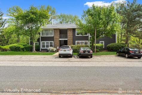 8 Lafayette Court North Brunswick NJ 08902