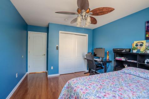 16 Hawthorne Road North Brunswick NJ 08902
