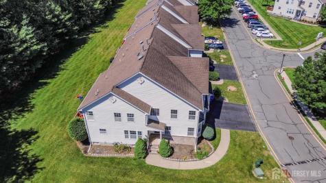16 Hawthorne Road North Brunswick NJ 08902
