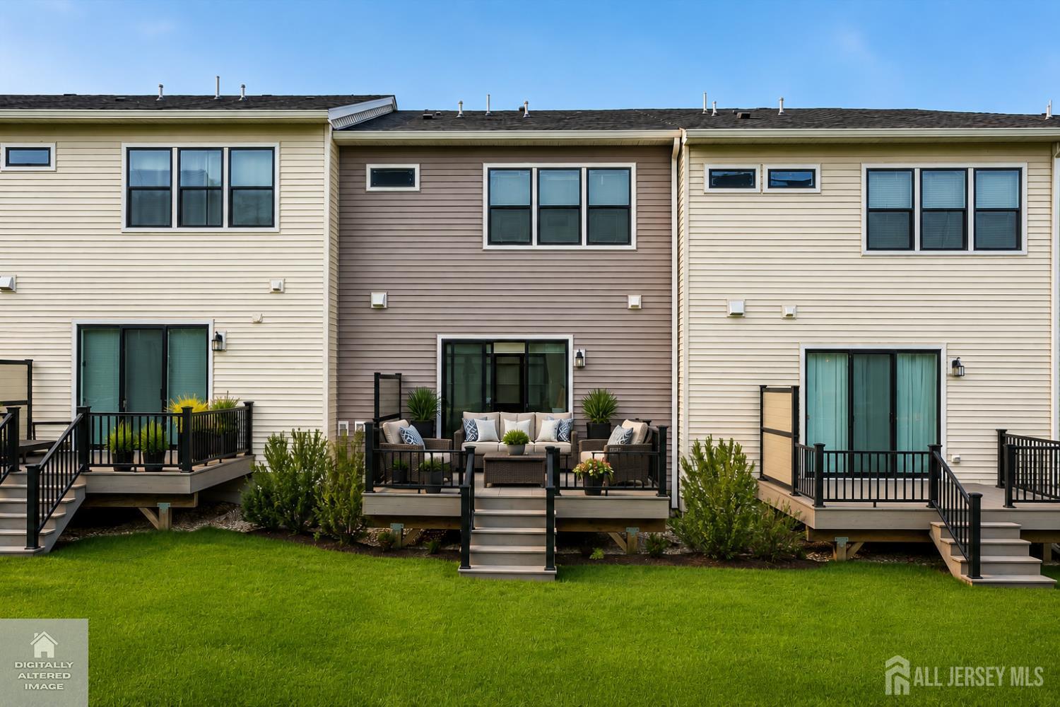 16 Valiant Court Middletown NJ 07748