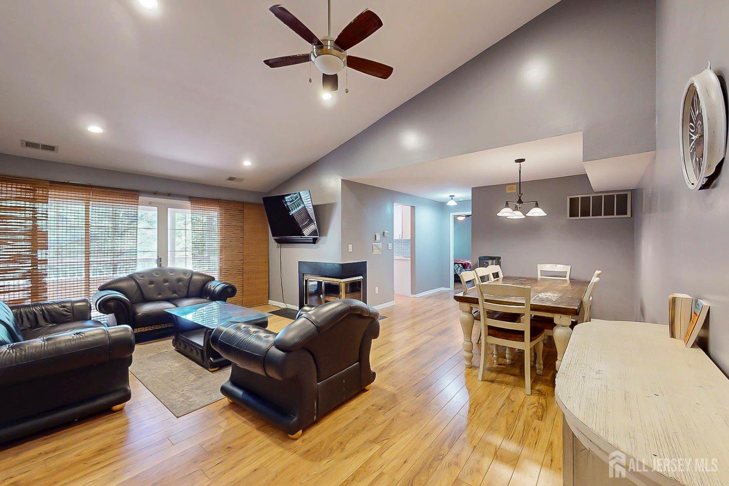 120 Acadia Court Princeton NJ 08540