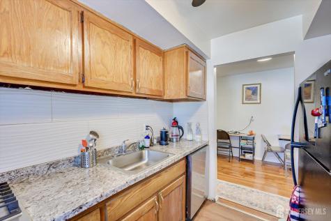 55 Gill Lane Iselin NJ 08830