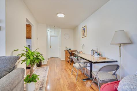 55 Gill Lane Iselin NJ 08830