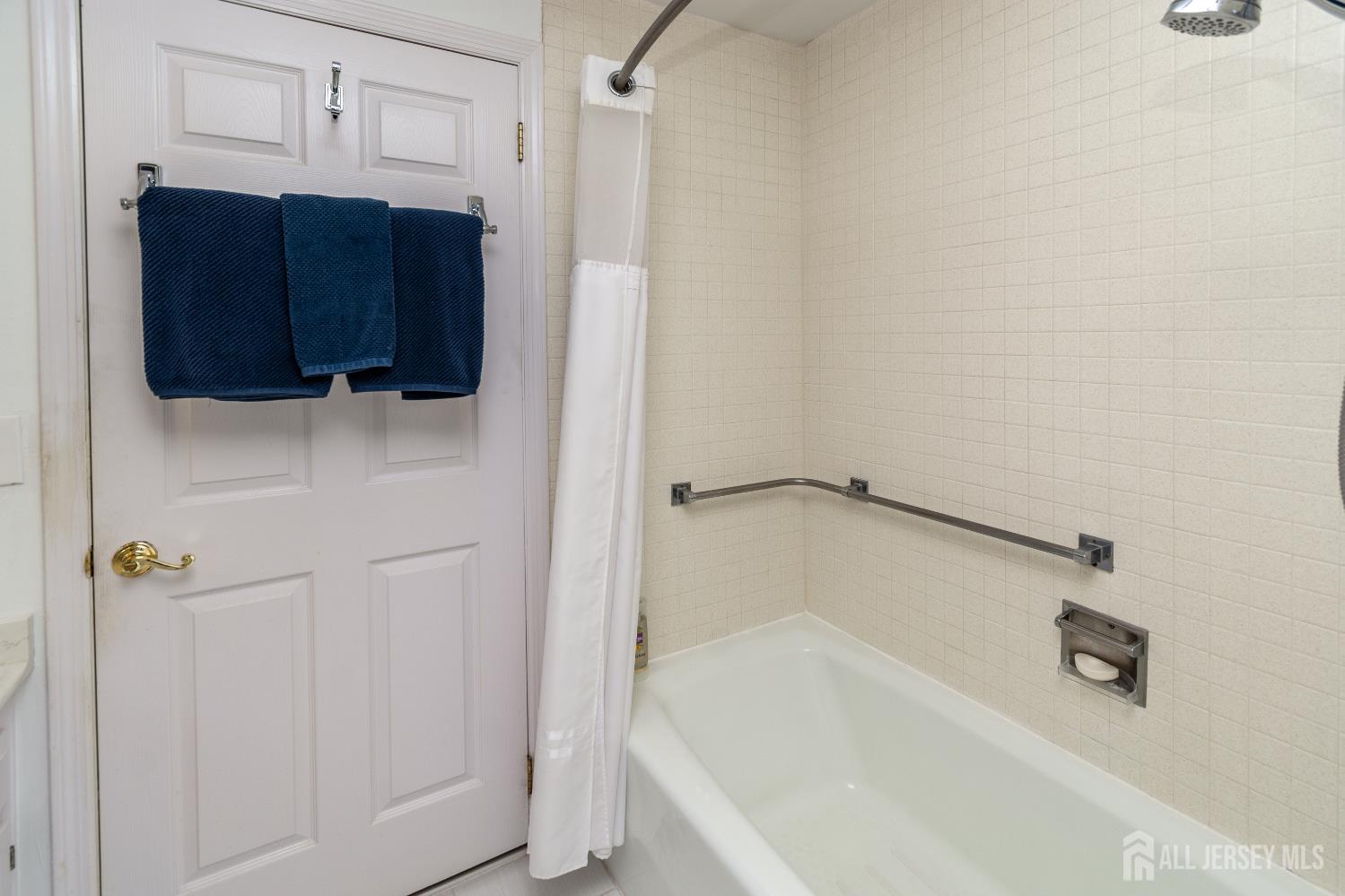 314 Sharon Way Monroe NJ 08831