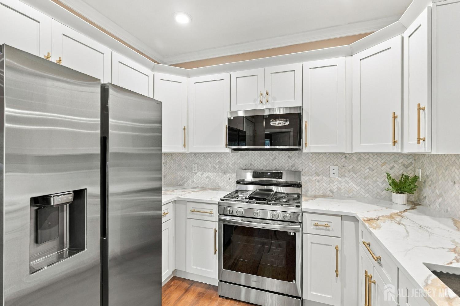 540 Cranbury Road East Brunswick NJ 08816