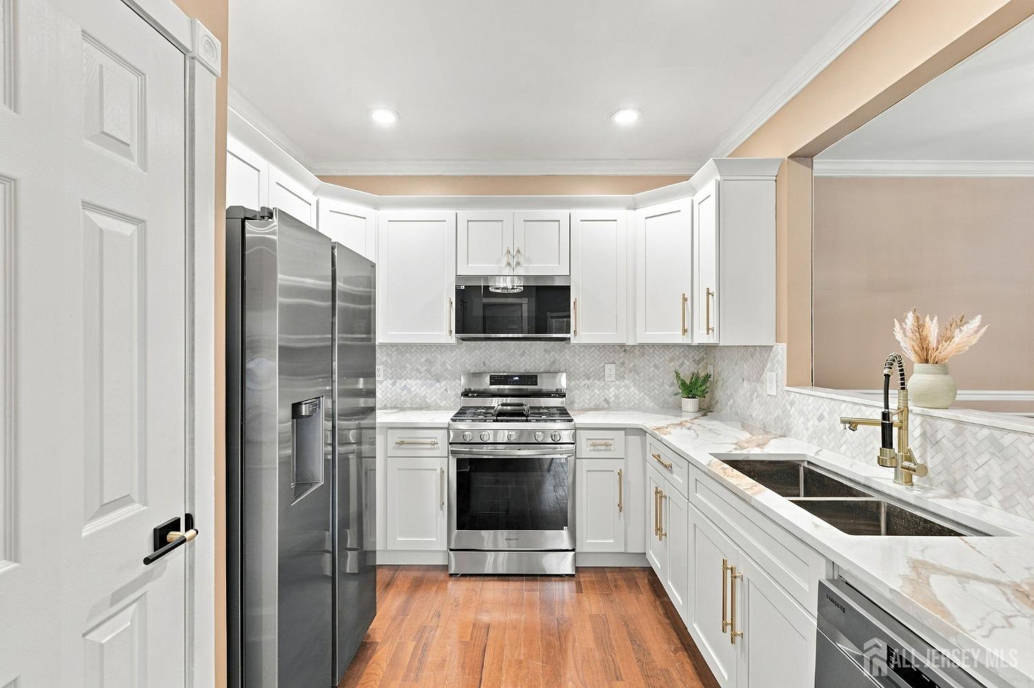 540 Cranbury Road East Brunswick NJ 08816