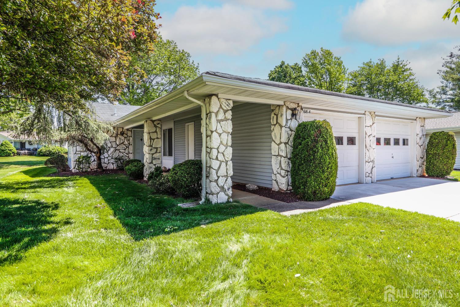 616-A Lemington Plaza Monroe NJ 08831