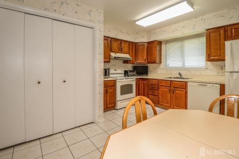 616-A Lemington Plaza Monroe NJ 08831