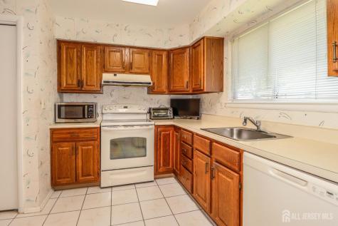 616-A Lemington Plaza Monroe NJ 08831