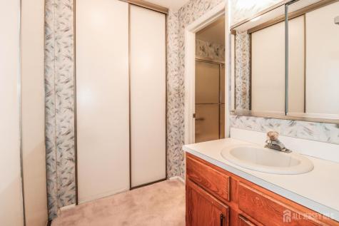 616-A Lemington Plaza Monroe NJ 08831