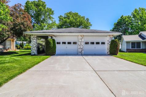 616-A Lemington Plaza Monroe NJ 08831