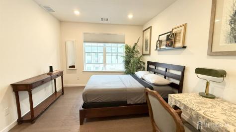 542 Lorhan Drive Piscataway NJ 08854