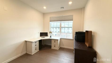 542 Lorhan Drive Piscataway NJ 08854
