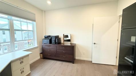 542 Lorhan Drive Piscataway NJ 08854