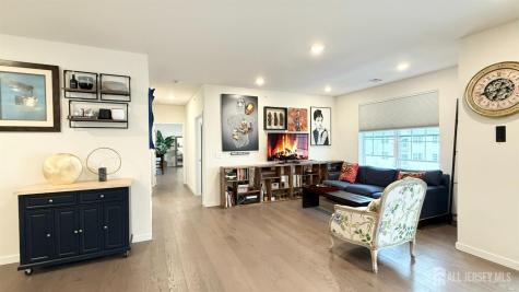 542 Lorhan Drive Piscataway NJ 08854
