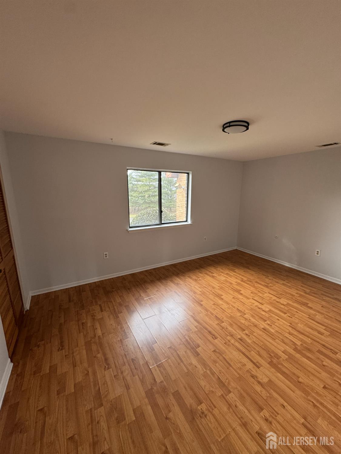 4706 Boice Drive North Brunswick NJ 08902