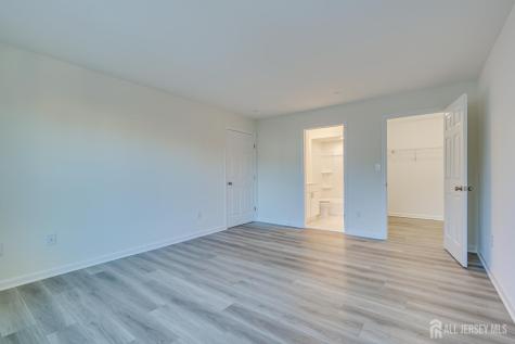 1233 Waterford Drive Edison NJ 08817
