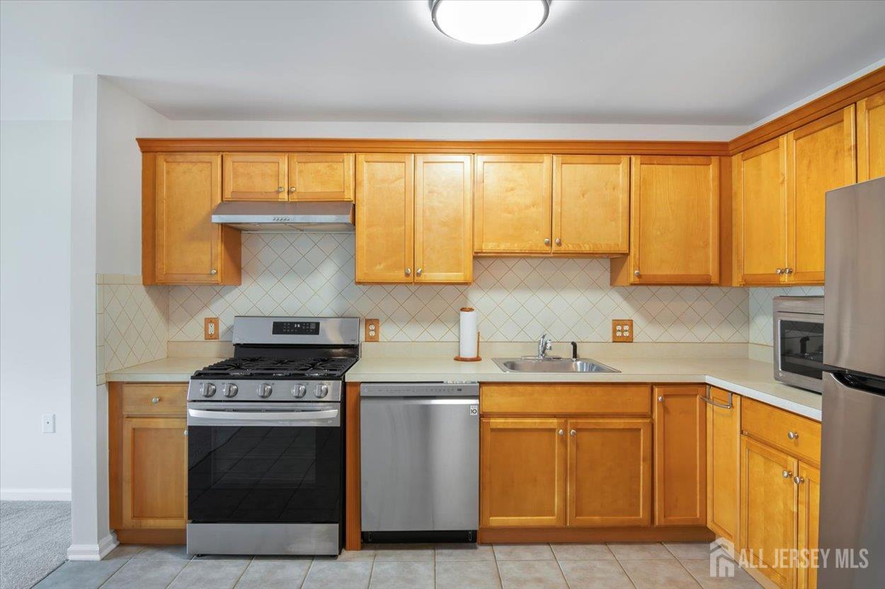 111 Liddle Avenue Edison NJ 08837