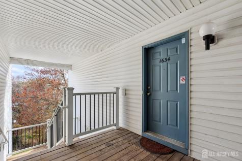 1634 Waterford Drive Edison NJ 08820