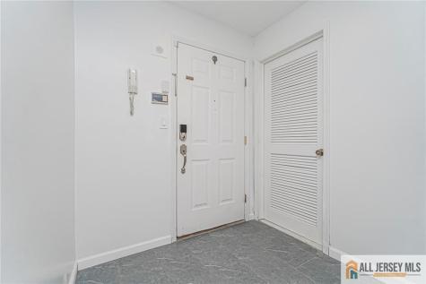 612 Chester Court Helmetta NJ 08828