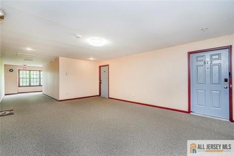 612 Chester Court Helmetta NJ 08828
