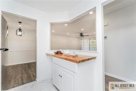 612 Chester Court Helmetta NJ 08828