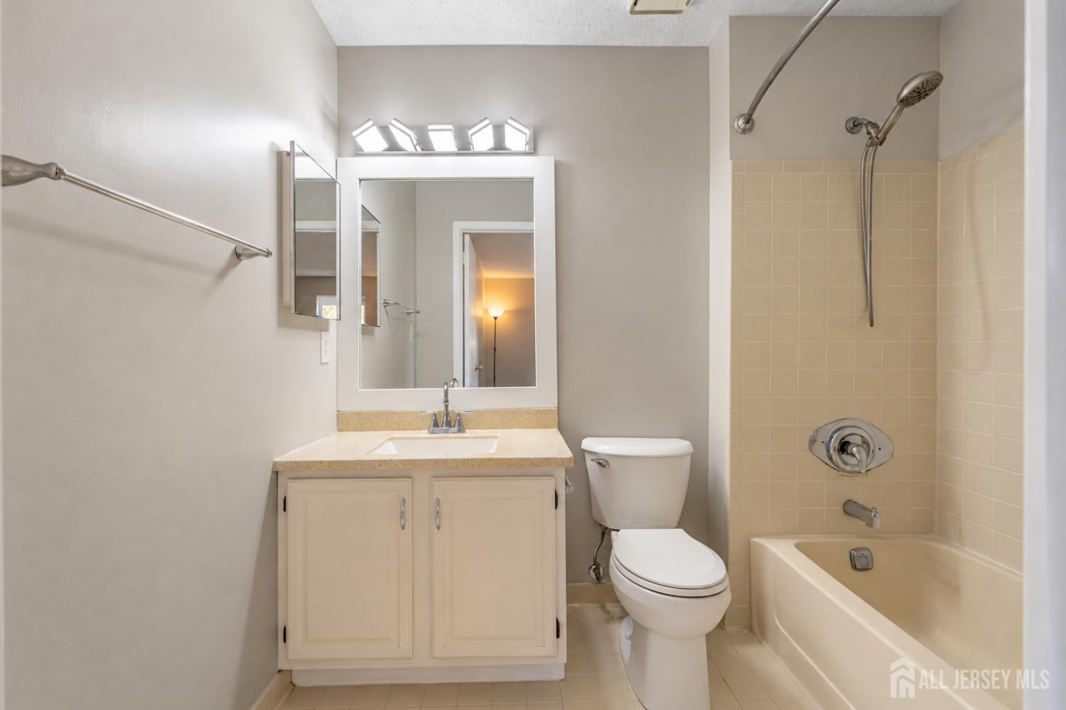 8304 Tamarron Drive Plainsboro NJ 08536