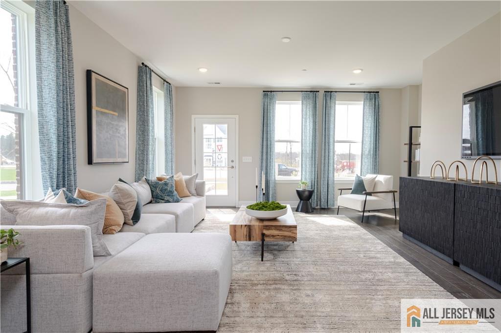 179 Leona Stewart Lane Pennington NJ 08534