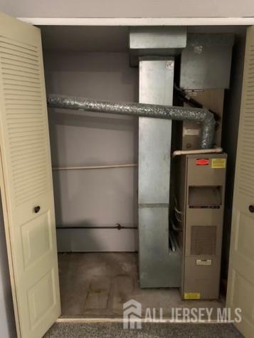 1702 Edison Glen Terrace Edison NJ 08837