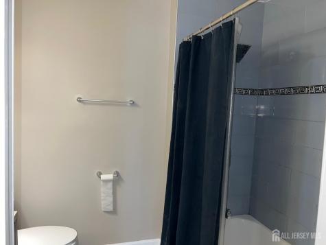 478 Witney Court North Brunswick NJ 08902