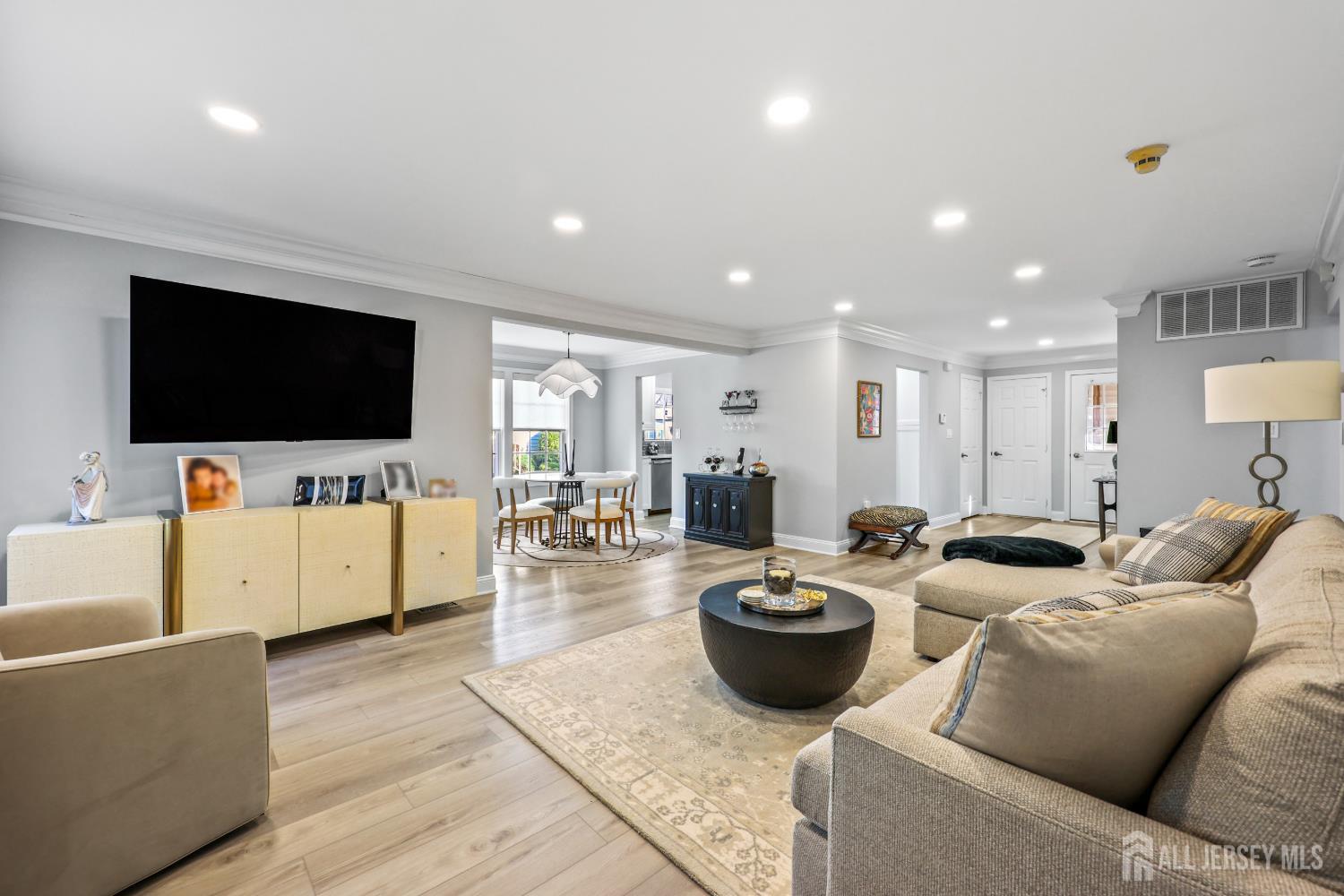 37 Canterbury Drive Monroe NJ 08831