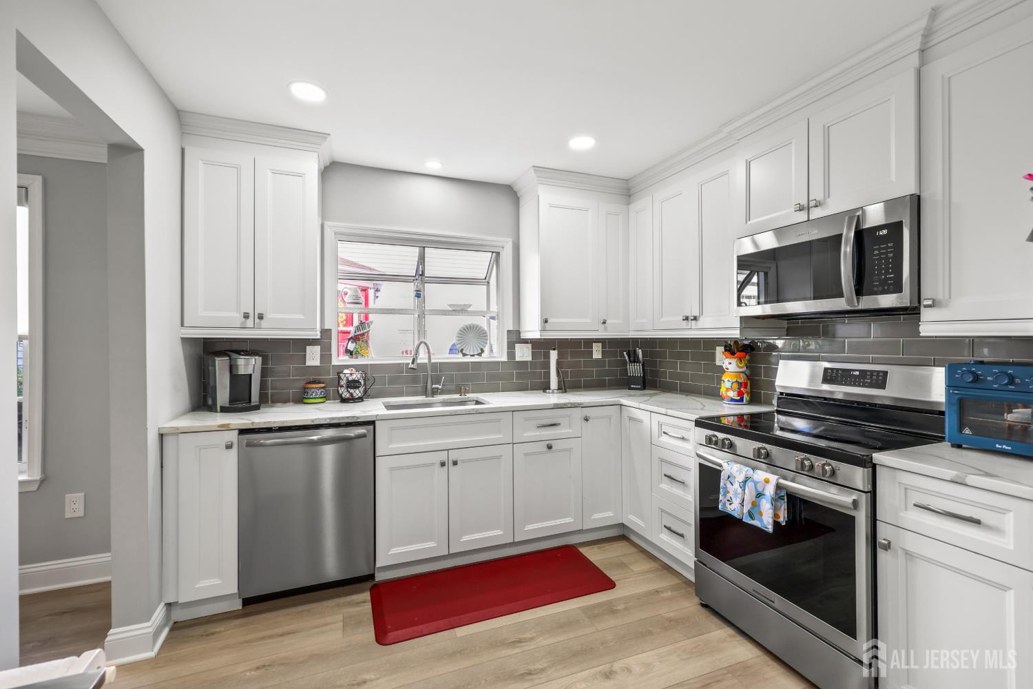 37 Canterbury Drive Monroe NJ 08831