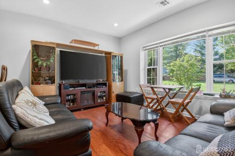 103 Aspen Drive North Brunswick NJ 08902