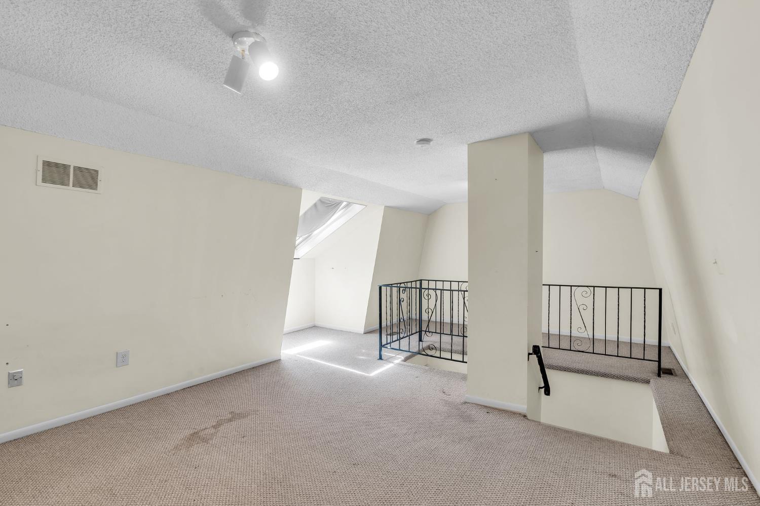 168 Thoreau Drive Plainsboro NJ 08536