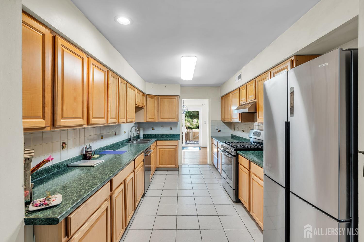 168 Thoreau Drive Plainsboro NJ 08536