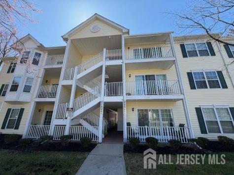 89 Albury Lane North Brunswick NJ 08902