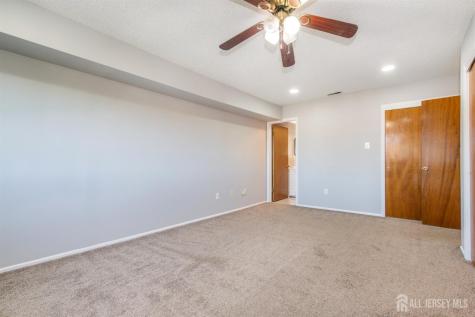 1614 Edison Glen Terrace Edison NJ 08837