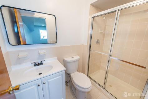 1614 Edison Glen Terrace Edison NJ 08837