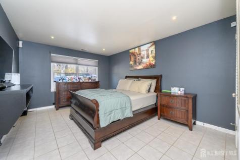 235 Dakota Street Paterson NJ 07503