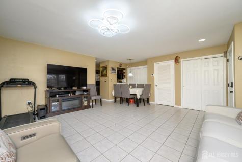 235 Dakota Street Paterson NJ 07503
