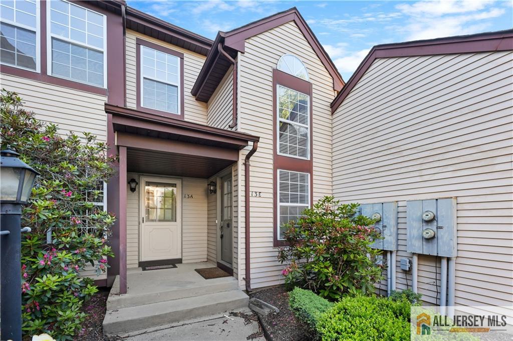 13 Canterbury Drive Monroe NJ 08831
