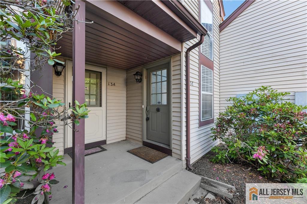 13 Canterbury Drive Monroe NJ 08831
